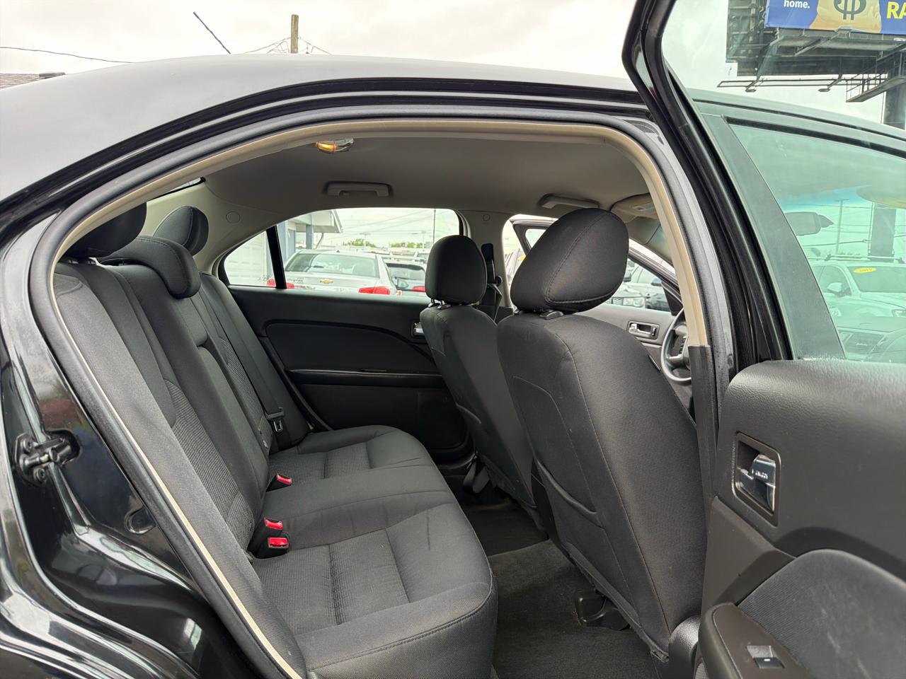 Ford Fusion 4dr Sdn SE FWD 2012