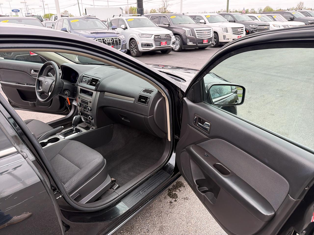 Ford Fusion 4dr Sdn SE FWD 2012