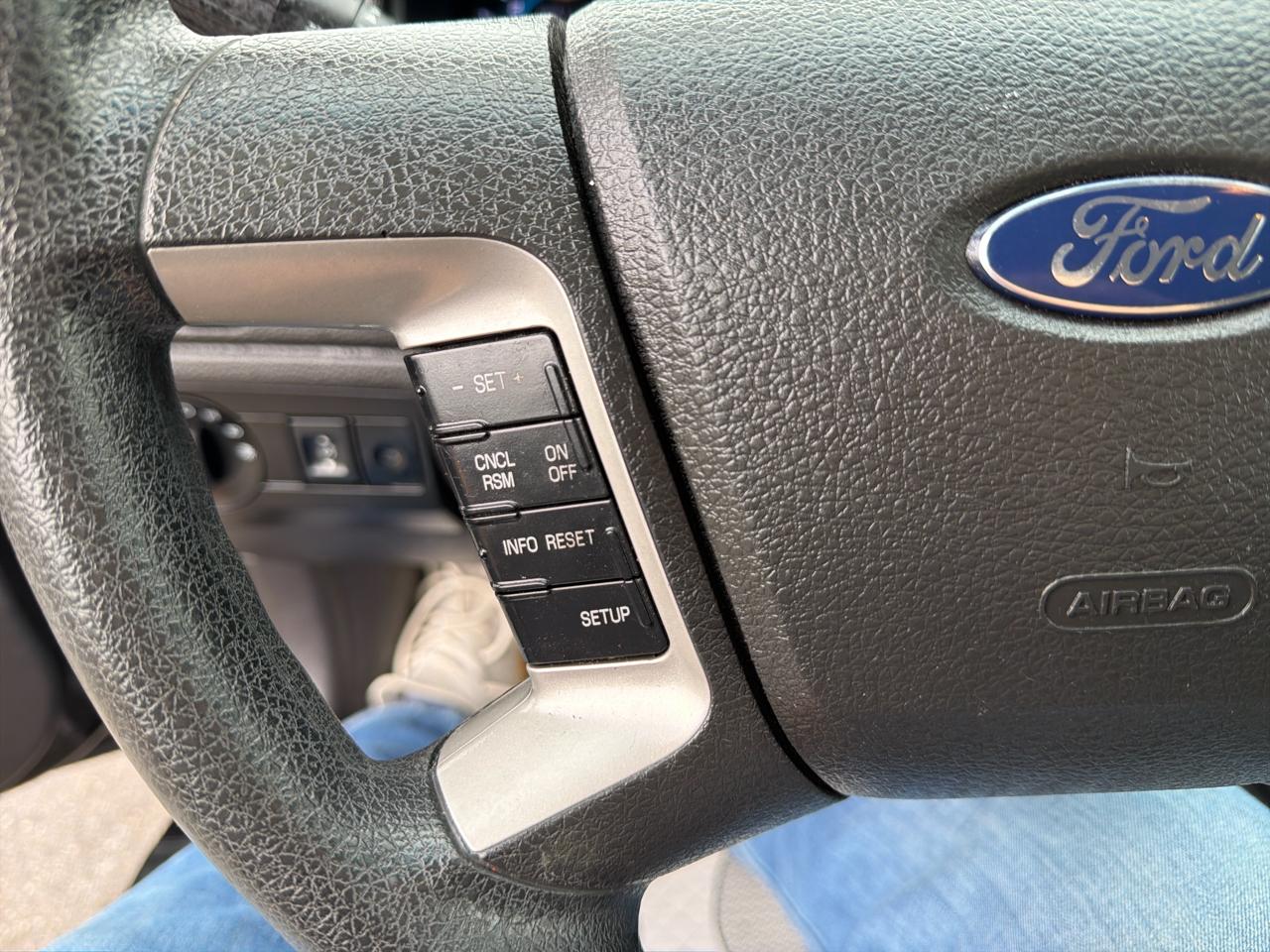 Ford Fusion 4dr Sdn SE FWD 2012