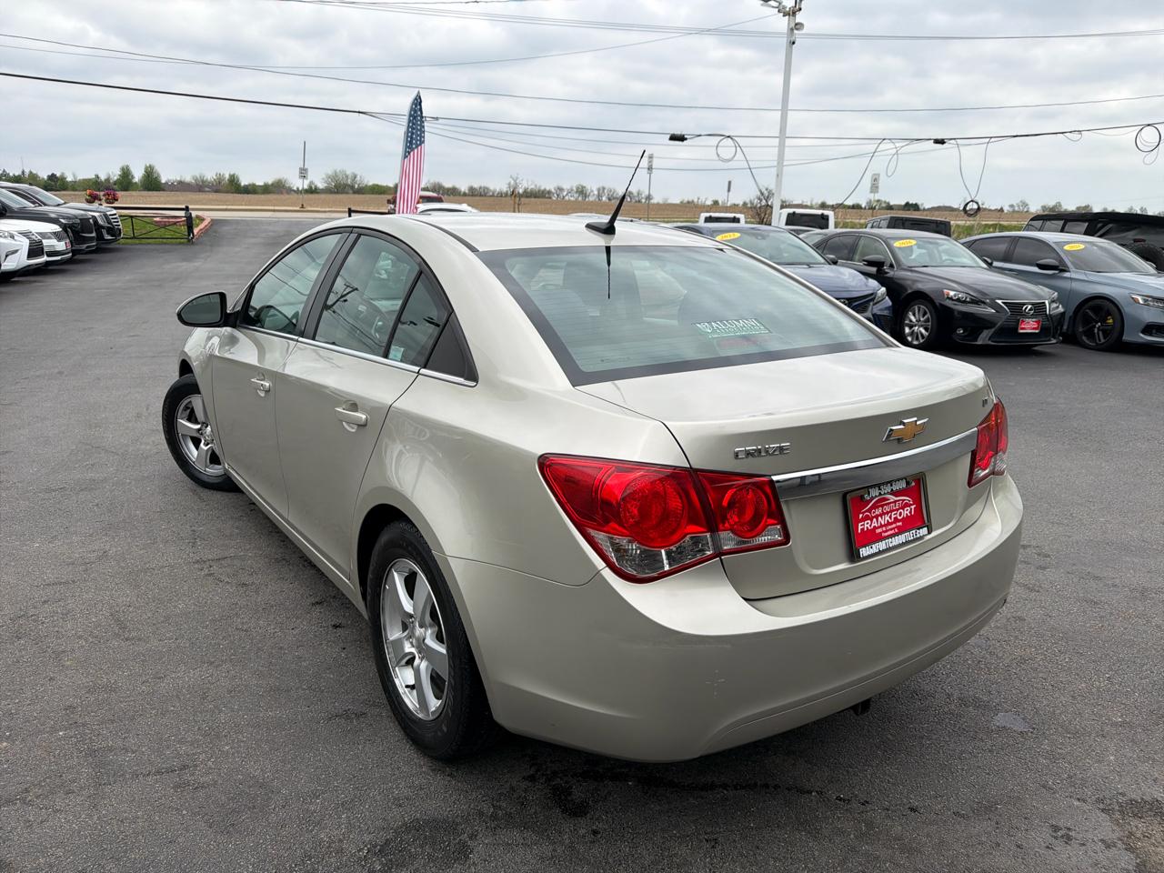 Chevrolet Cruze 4dr Sdn Auto 1LT 2013