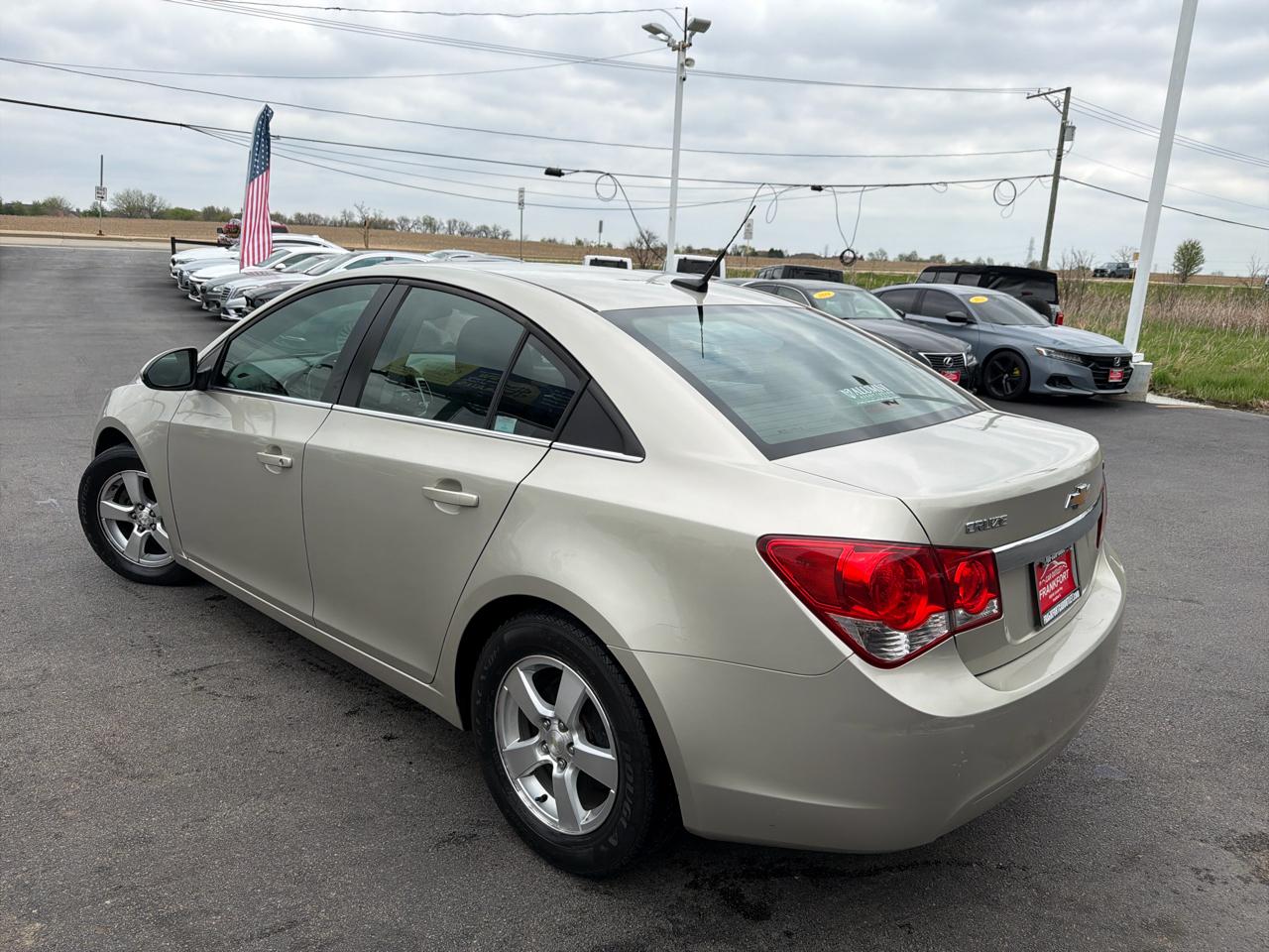 Chevrolet Cruze 4dr Sdn Auto 1LT 2013