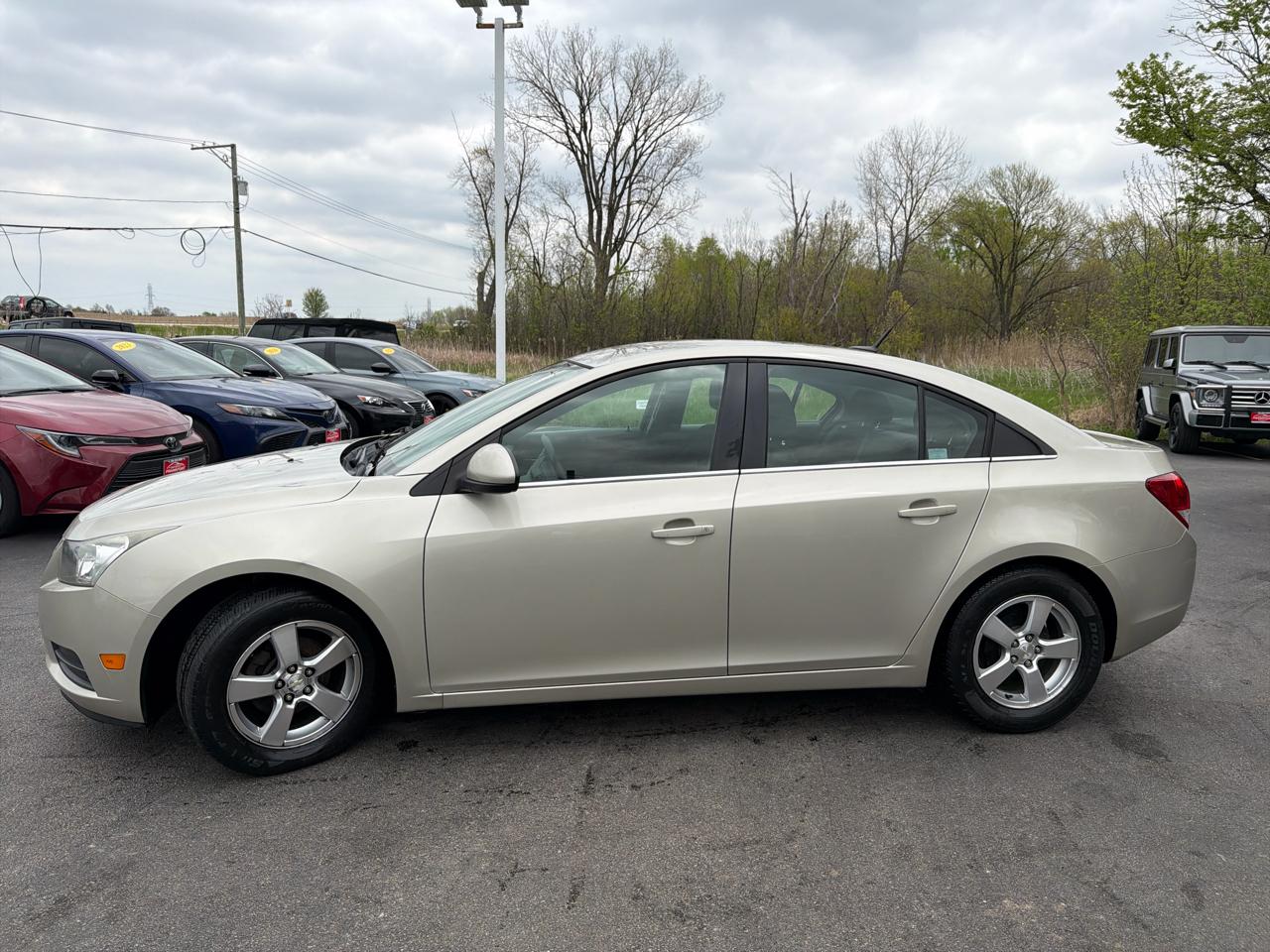 Chevrolet Cruze 4dr Sdn Auto 1LT 2013