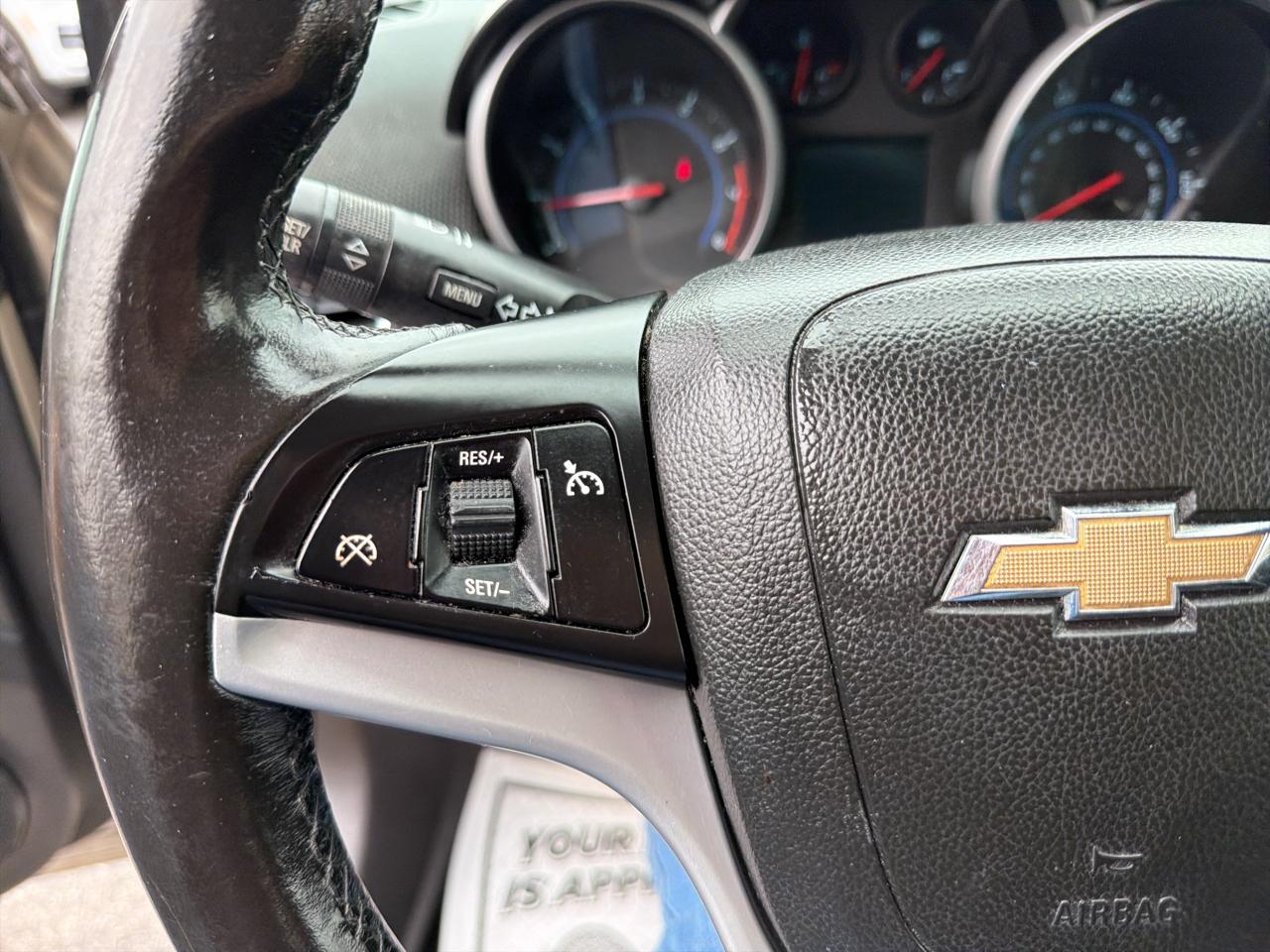 Chevrolet Cruze 4dr Sdn Auto 1LT 2013