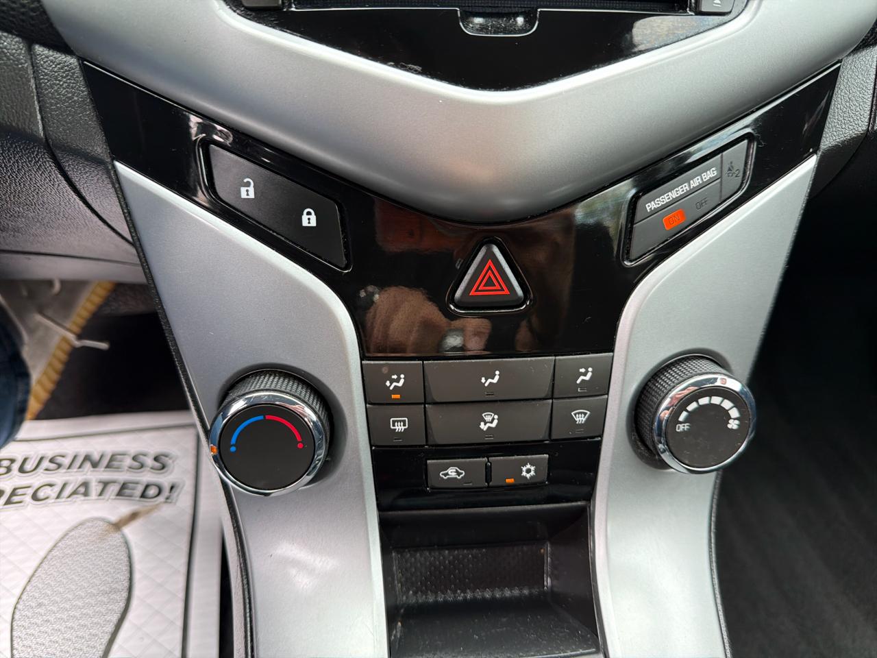 Chevrolet Cruze 4dr Sdn Auto 1LT 2013