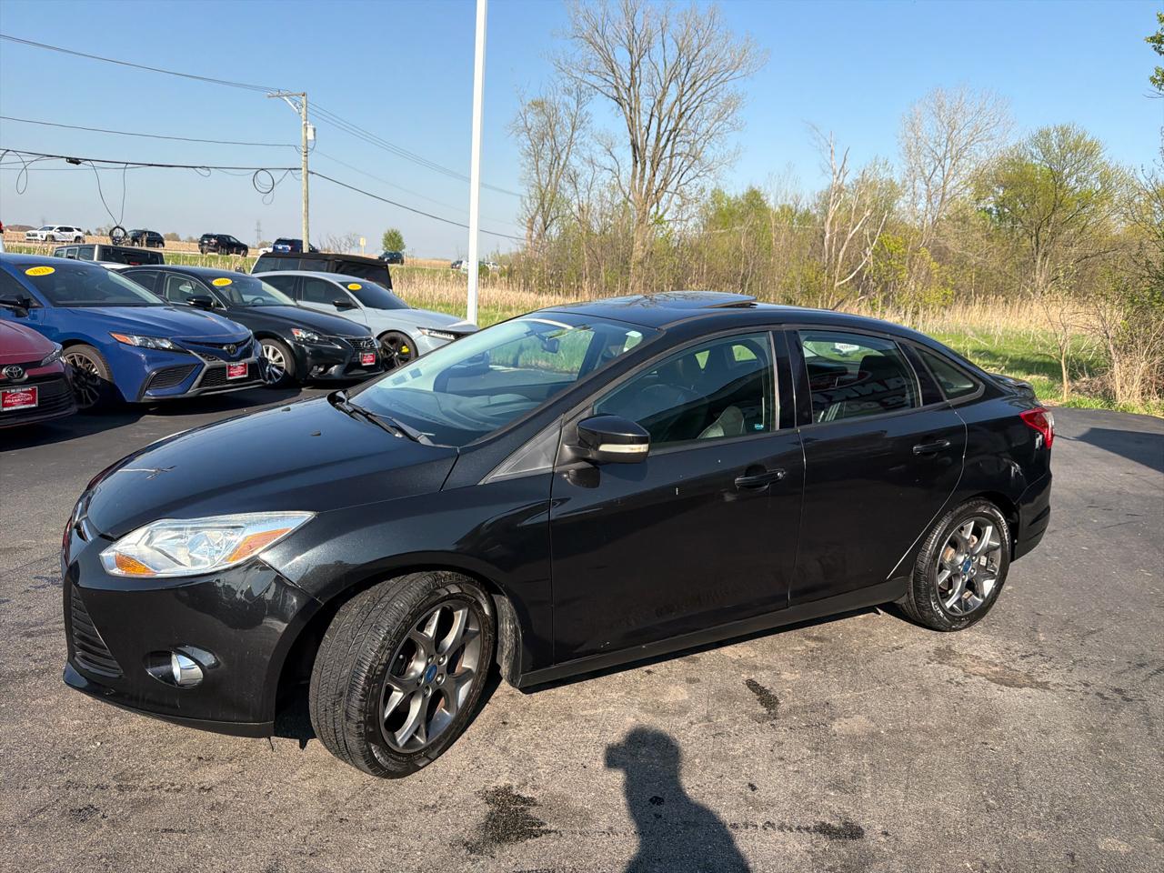 Ford Focus 4dr Sdn SE 2013