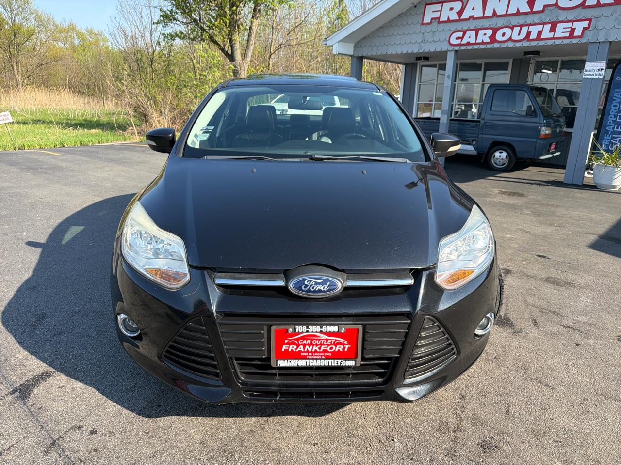 Ford Focus 4dr Sdn SE 2013