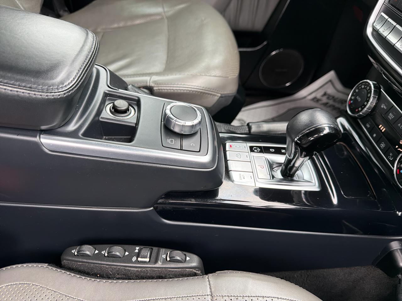 Mercedes-Benz G-Class G 550 4MATIC SUV 2017