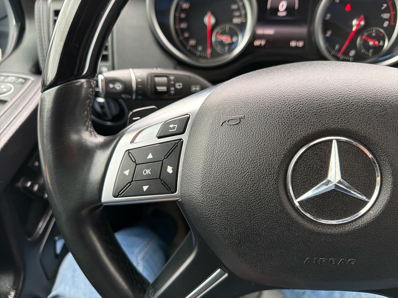 Mercedes-Benz G-Class G 550 4MATIC SUV 2017