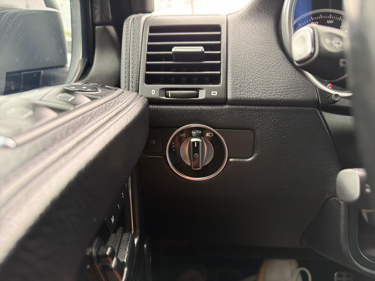 Mercedes-Benz G-Class G 550 4MATIC SUV 2017