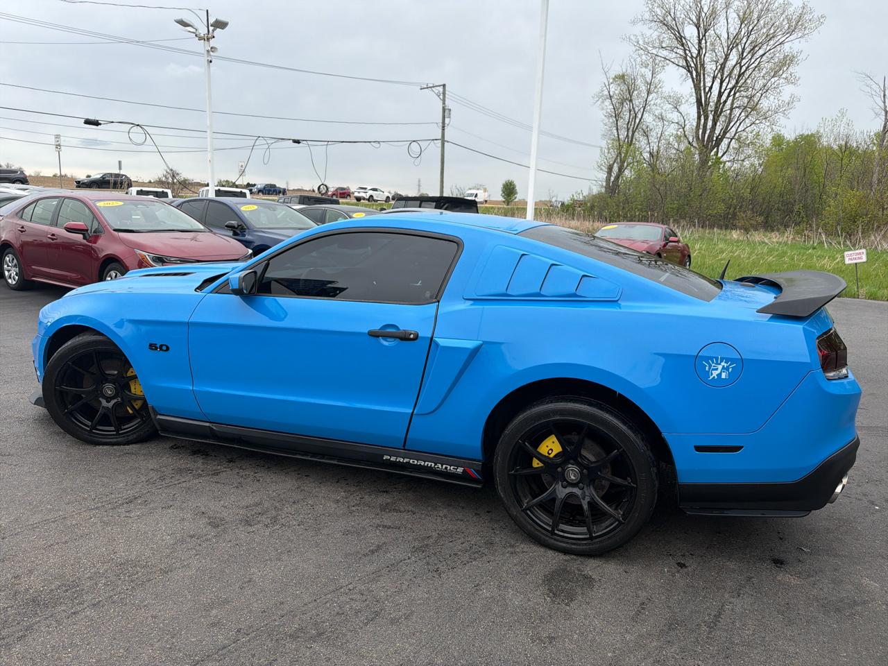 Ford Mustang 2dr Cpe GT 2010