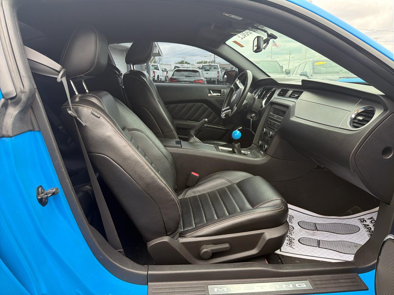 Ford Mustang 2dr Cpe GT 2010