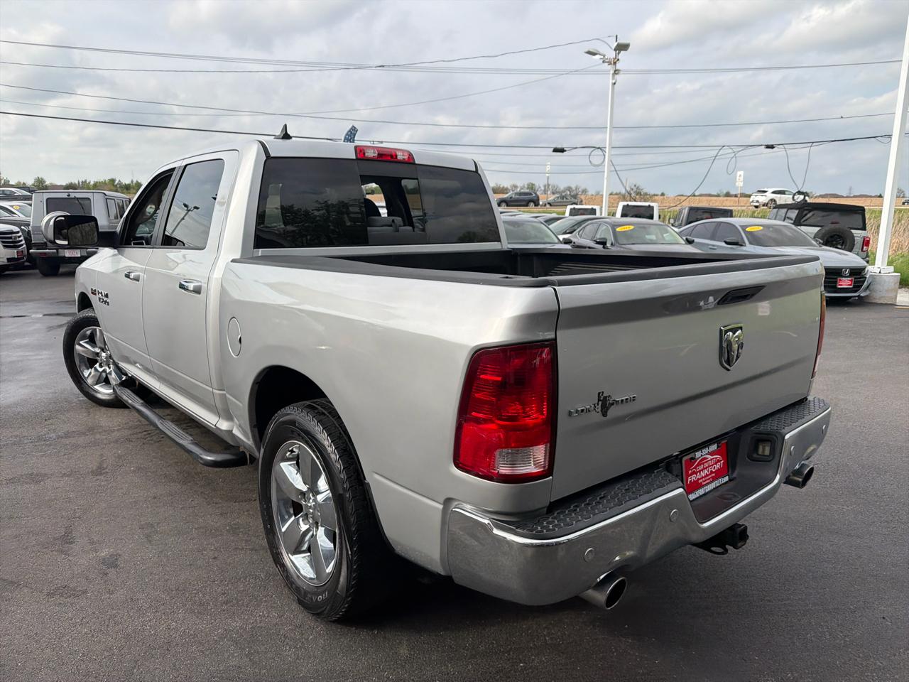 RAM 1500 Lone Star 4x2 Crew Cab 5'7" Box 2017