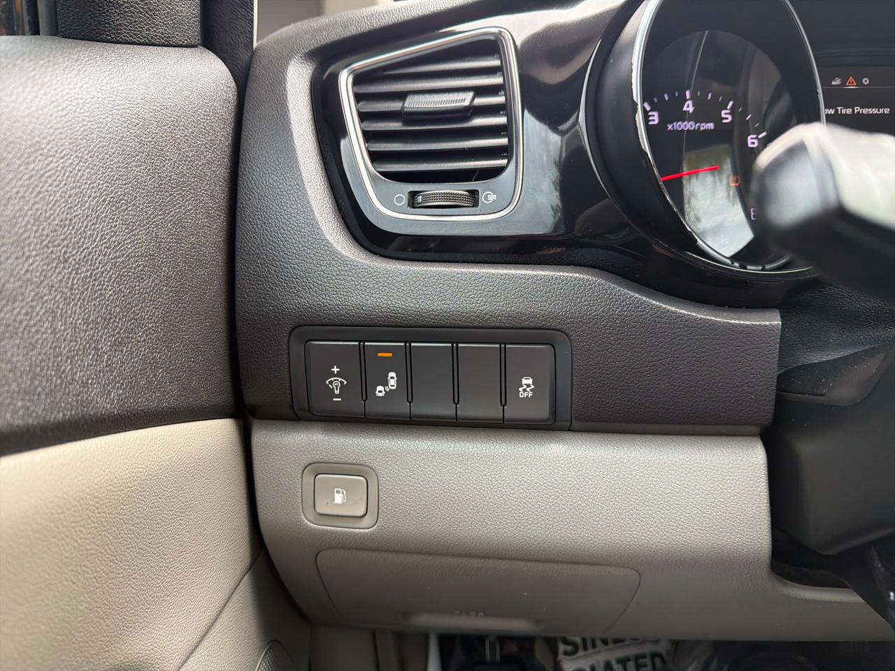 Kia Sedona 4dr Wgn EX 2015