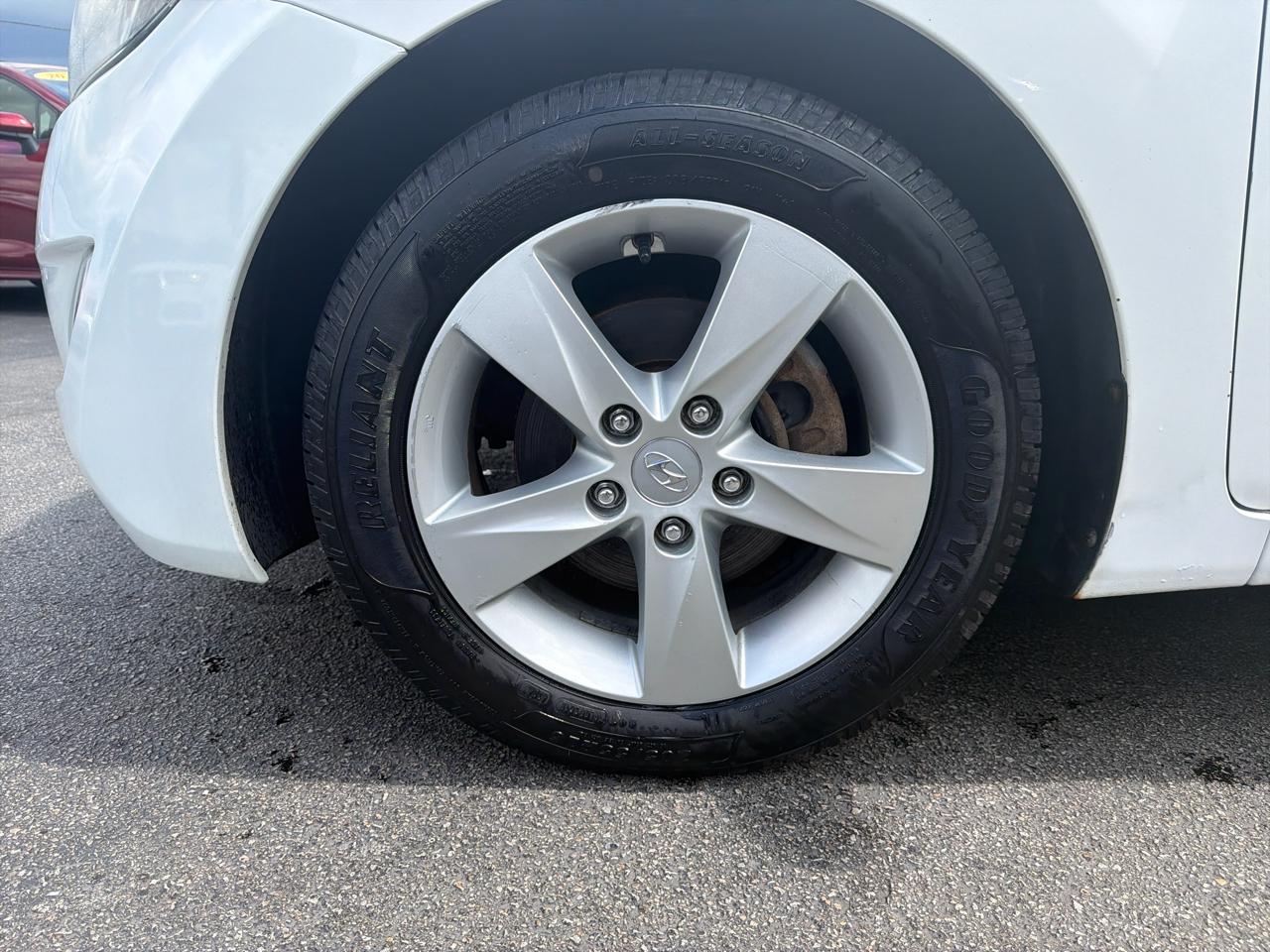 Hyundai Elantra 4dr Sdn Auto GLS (Alabama Plant) 2012