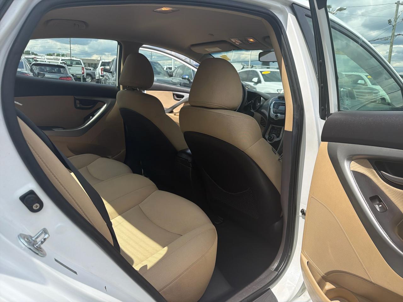 Hyundai Elantra 4dr Sdn Auto GLS (Alabama Plant) 2012