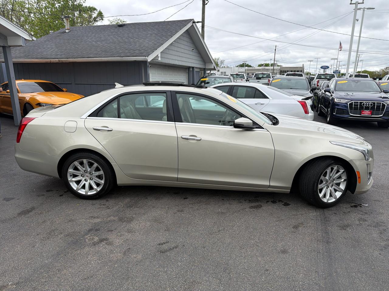 Cadillac CTS Sedan 4dr Sdn 2.0L Turbo Luxury AWD 2014