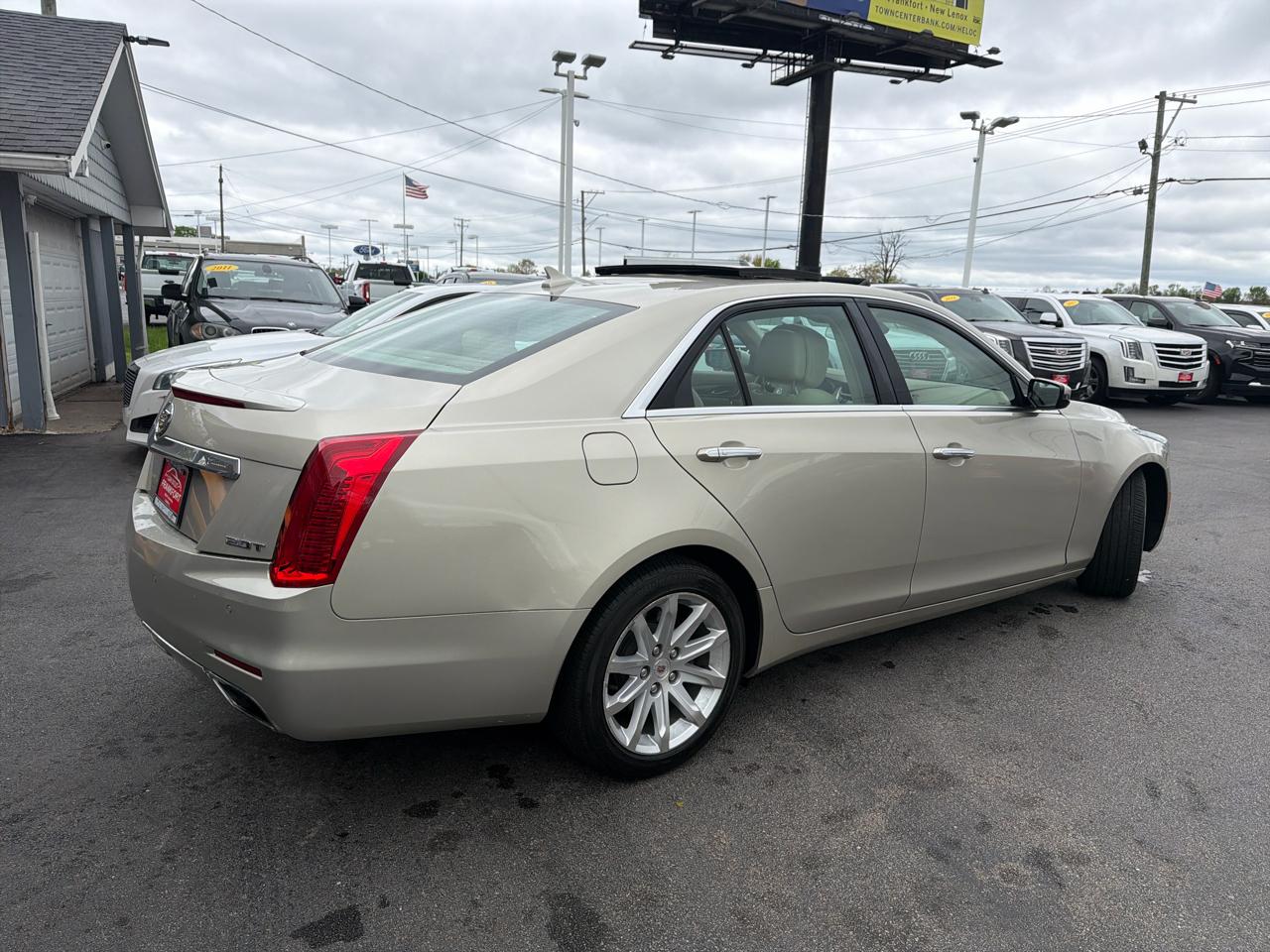 Cadillac CTS Sedan 4dr Sdn 2.0L Turbo Luxury AWD 2014