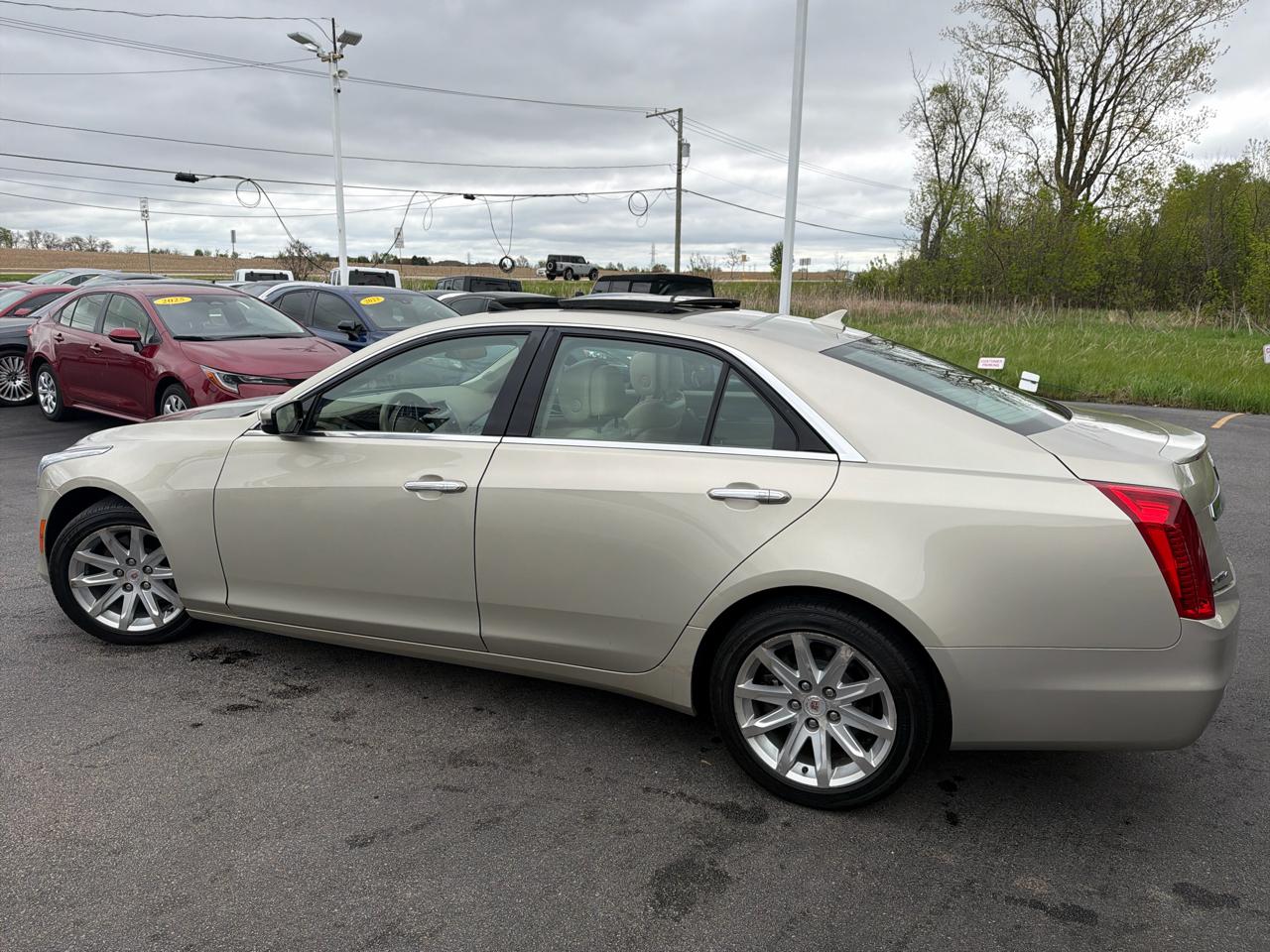 Cadillac CTS Sedan 4dr Sdn 2.0L Turbo Luxury AWD 2014