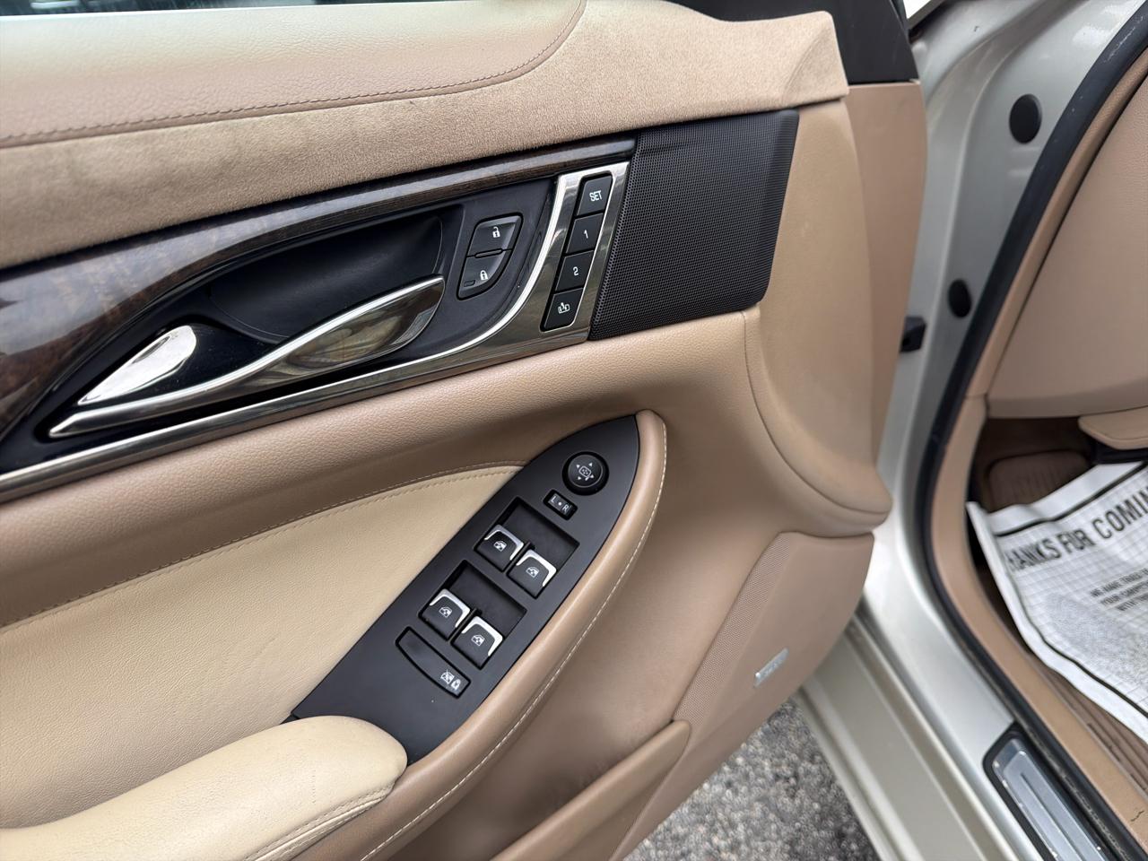 Cadillac CTS Sedan 4dr Sdn 2.0L Turbo Luxury AWD 2014