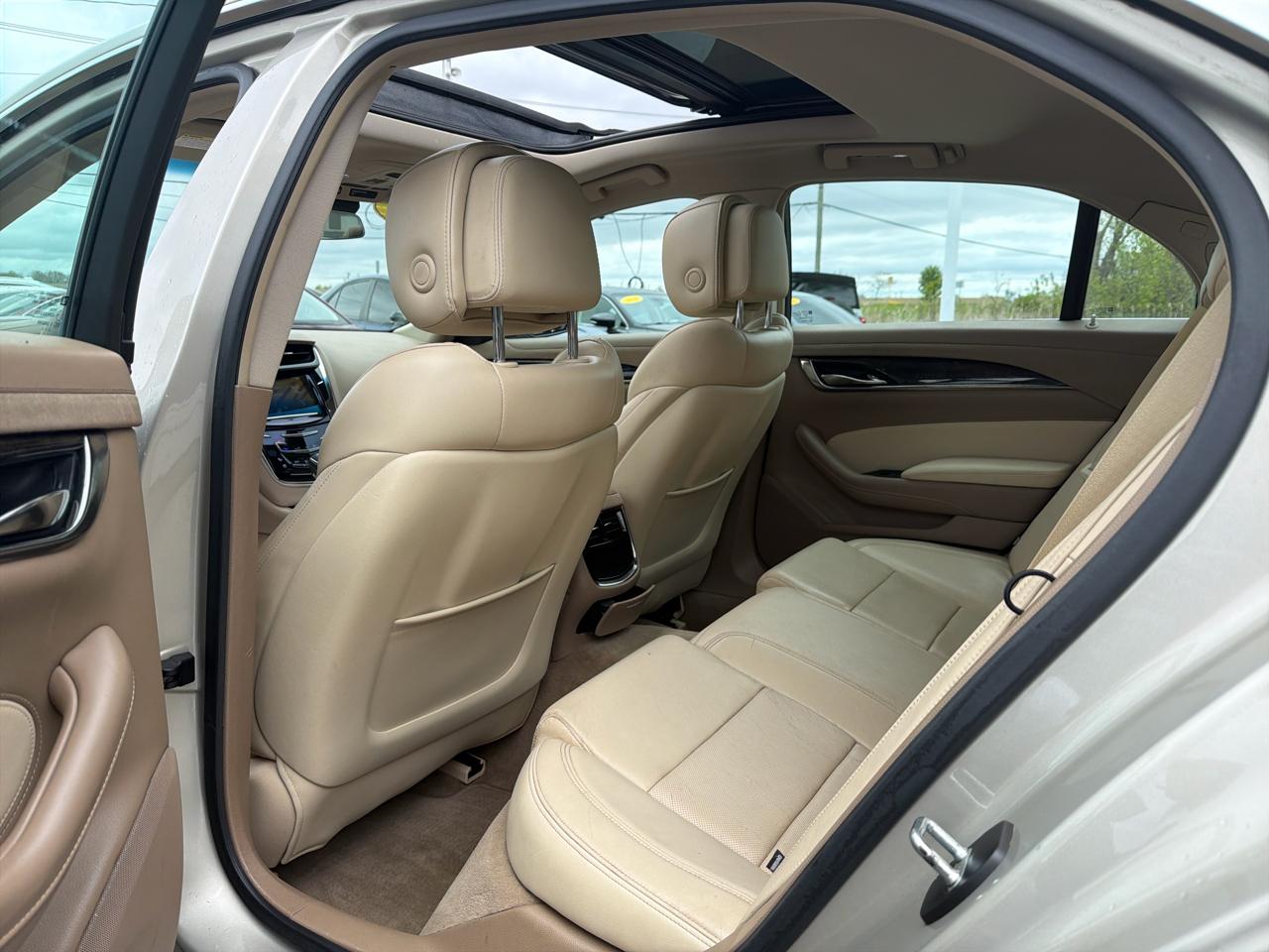 Cadillac CTS Sedan 4dr Sdn 2.0L Turbo Luxury AWD 2014