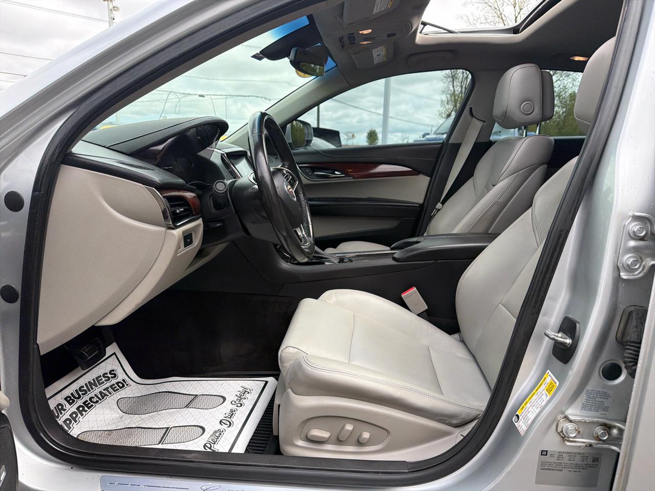 Cadillac ATS 4dr Sdn 2.0L Luxury AWD 2014