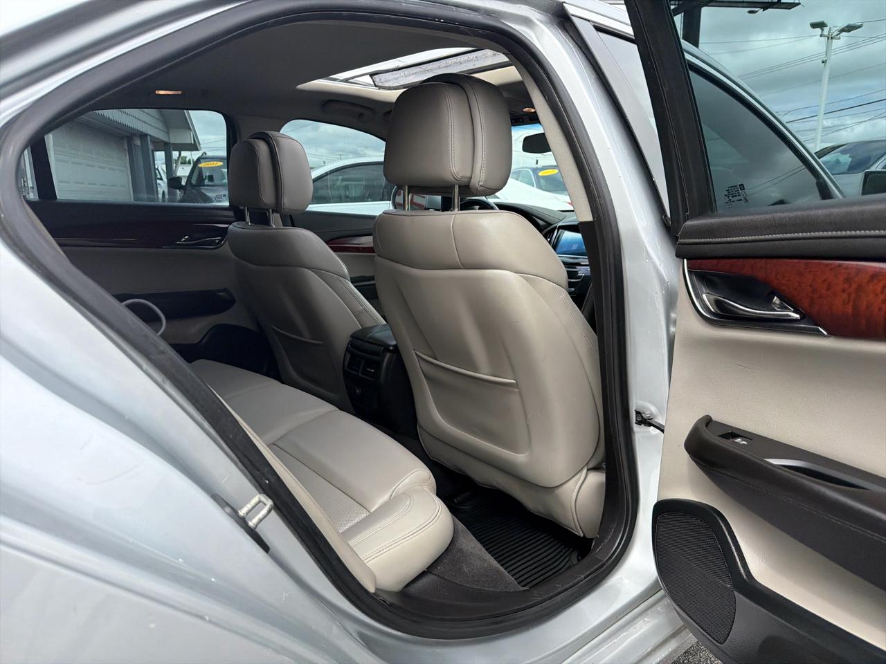 Cadillac ATS 4dr Sdn 2.0L Luxury AWD 2014