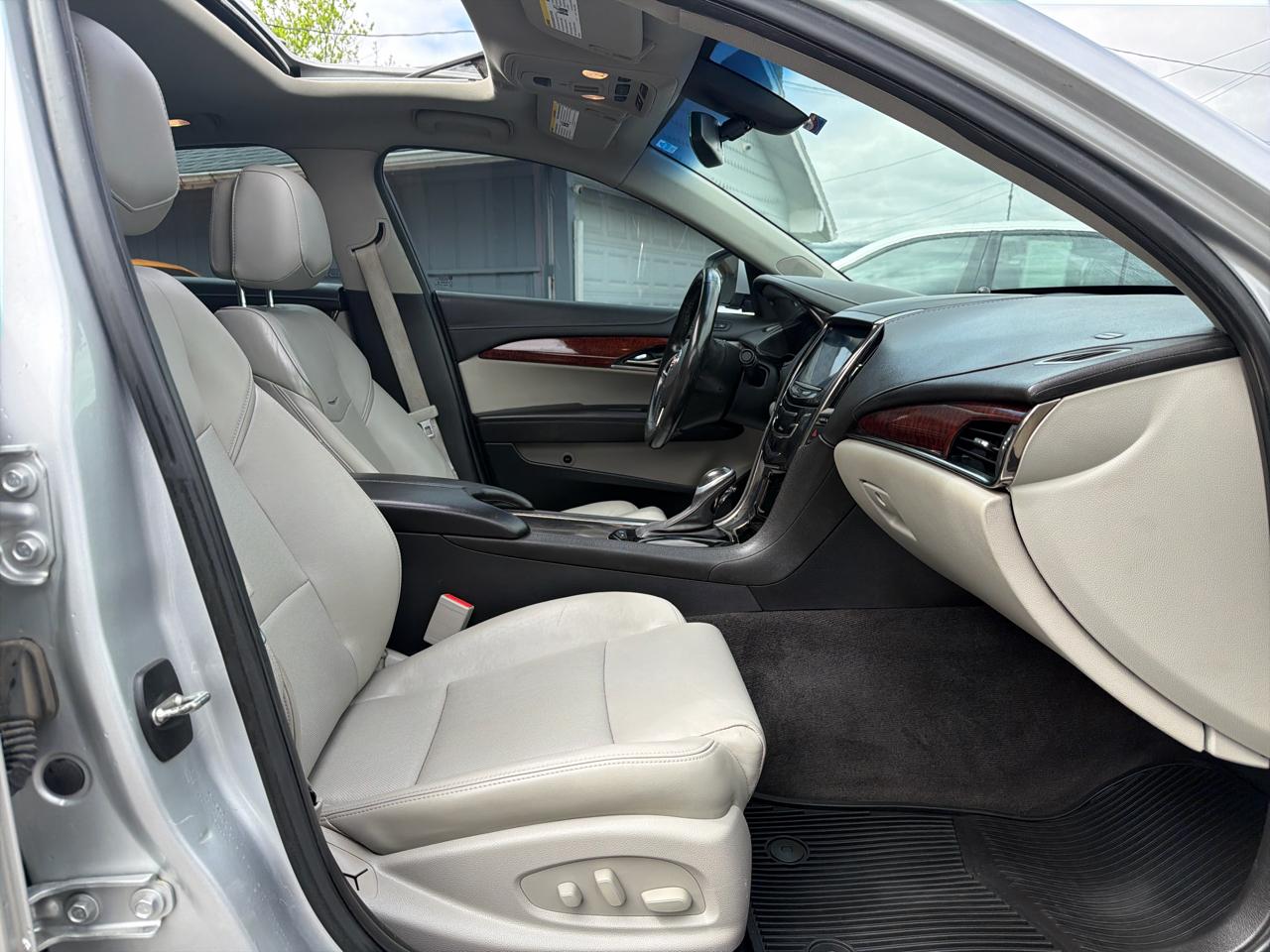 Cadillac ATS 4dr Sdn 2.0L Luxury AWD 2014