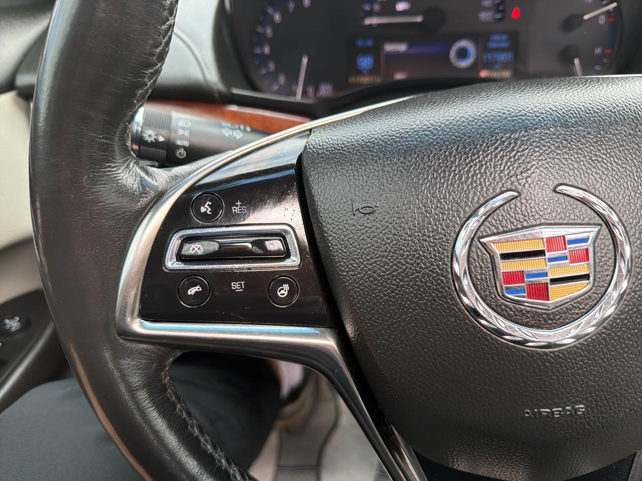 Cadillac ATS 4dr Sdn 2.0L Luxury AWD 2014