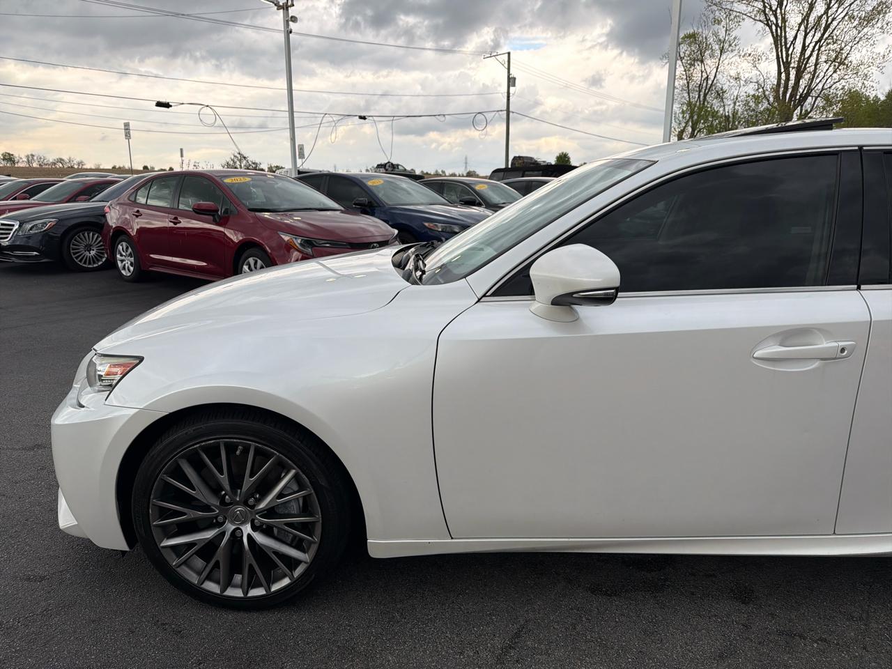 Lexus IS 300 4dr Sdn AWD 2016