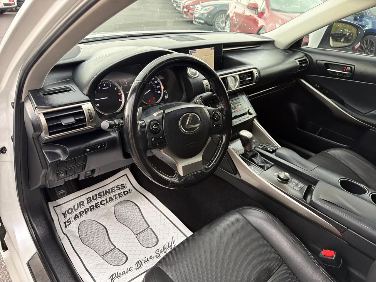 Lexus IS 300 4dr Sdn AWD 2016