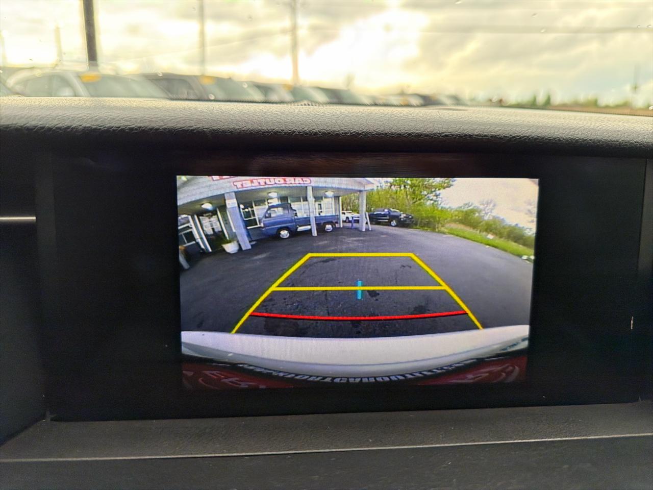 Lexus IS 300 4dr Sdn AWD 2016