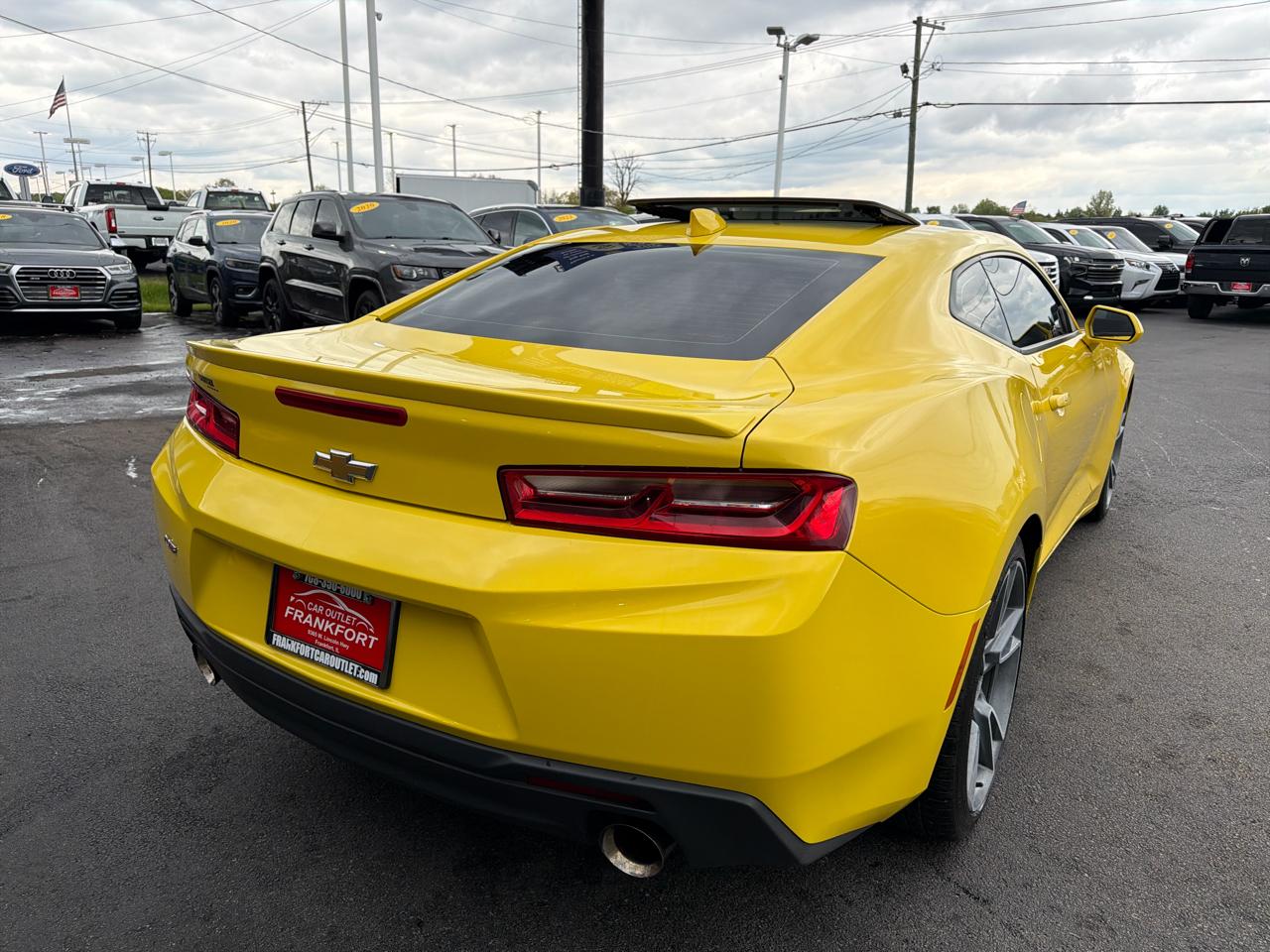 Chevrolet Camaro 2dr Cpe 1LT 2017