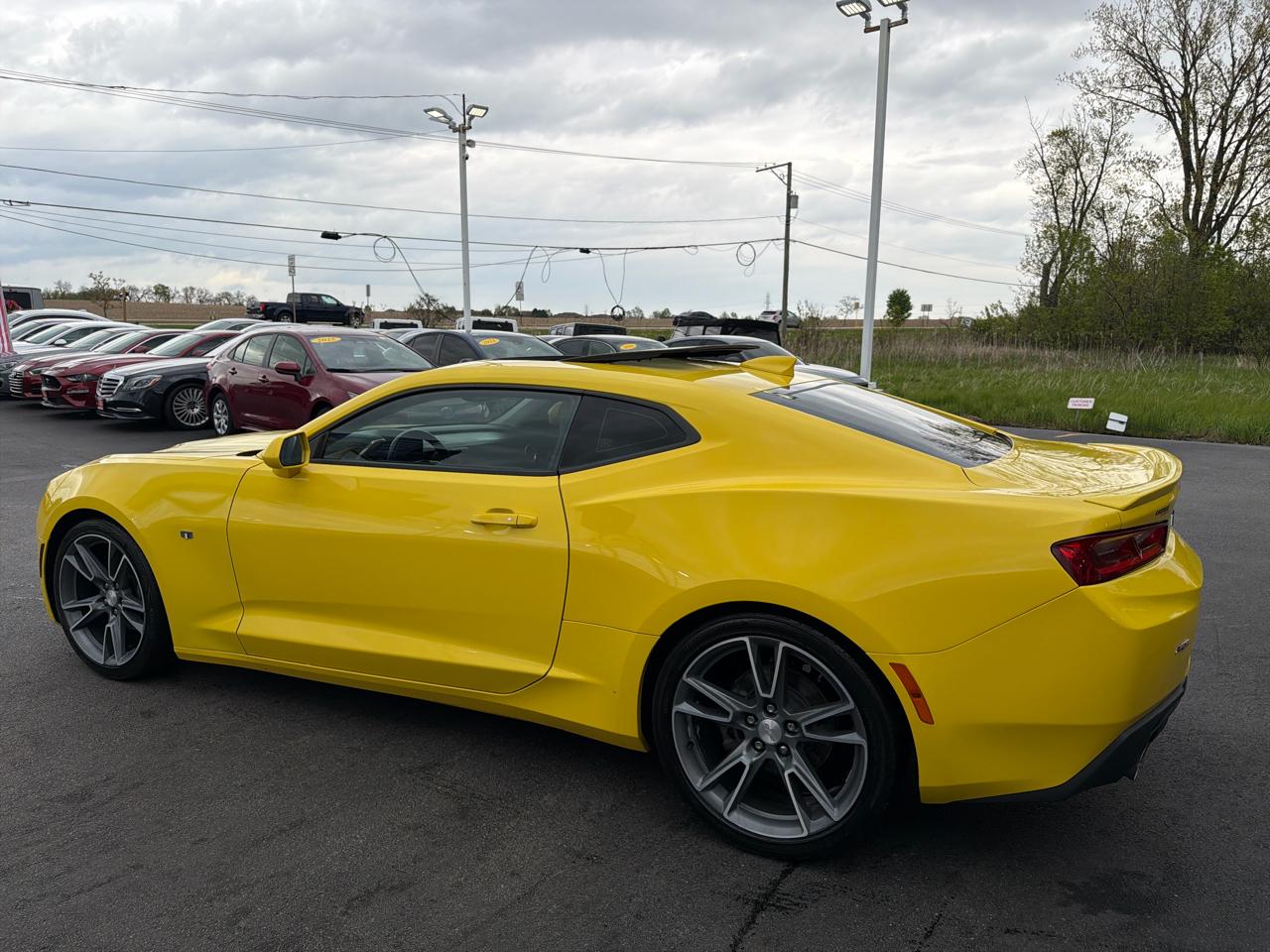 Chevrolet Camaro 2dr Cpe 1LT 2017