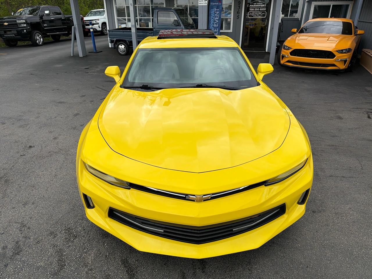 Chevrolet Camaro 2dr Cpe 1LT 2017