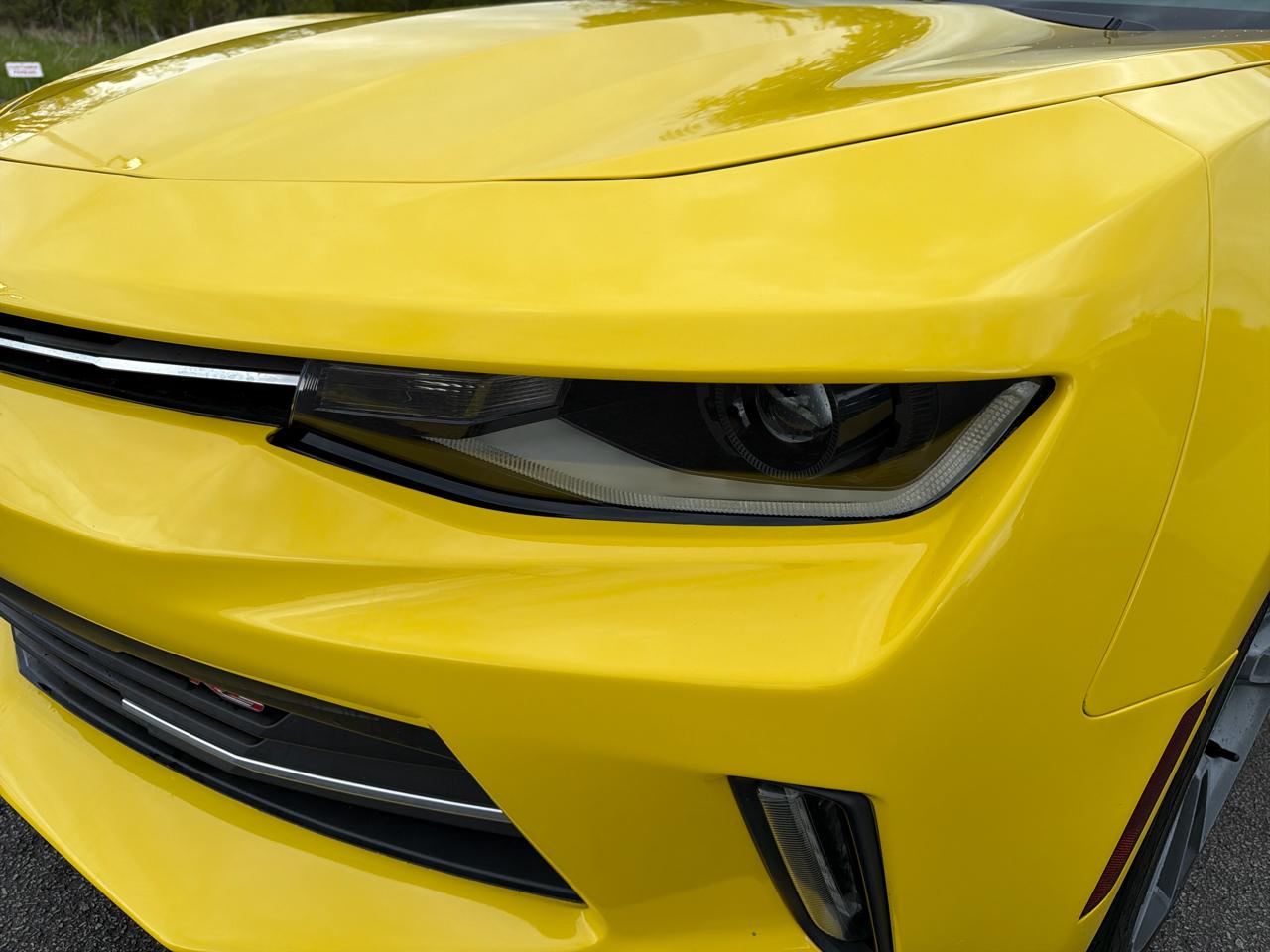 Chevrolet Camaro 2dr Cpe 1LT 2017