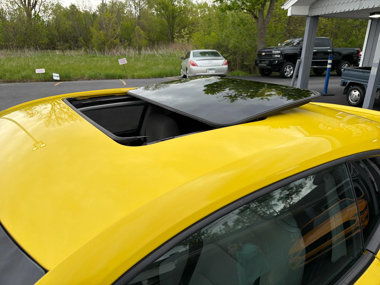 Chevrolet Camaro 2dr Cpe 1LT 2017