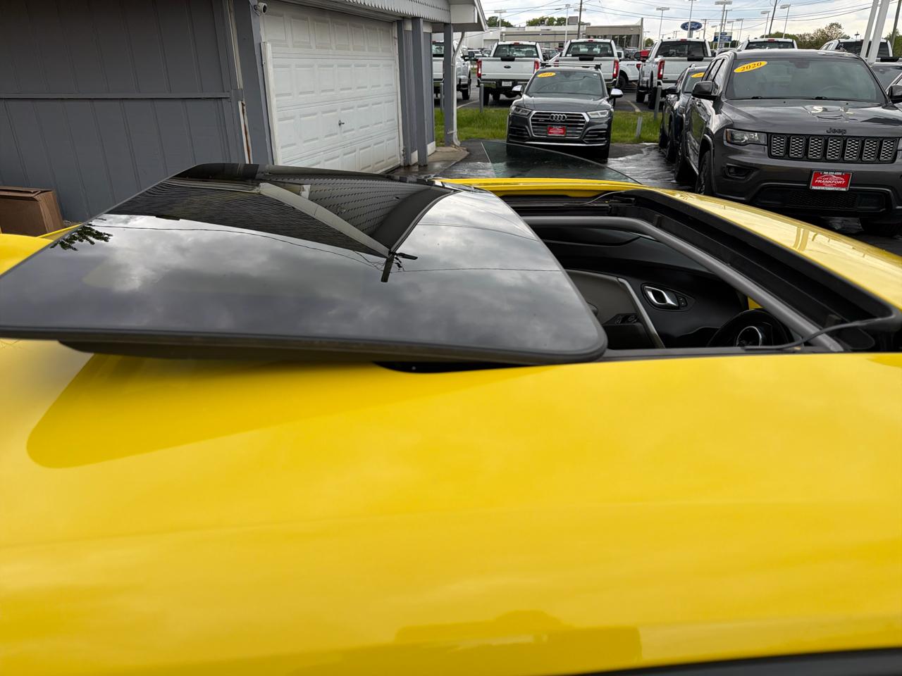 Chevrolet Camaro 2dr Cpe 1LT 2017