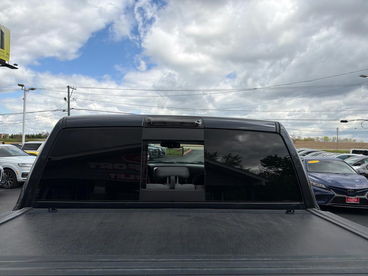 RAM 1500 Classic SLT 4x4 Crew Cab 5'7" Box 2020