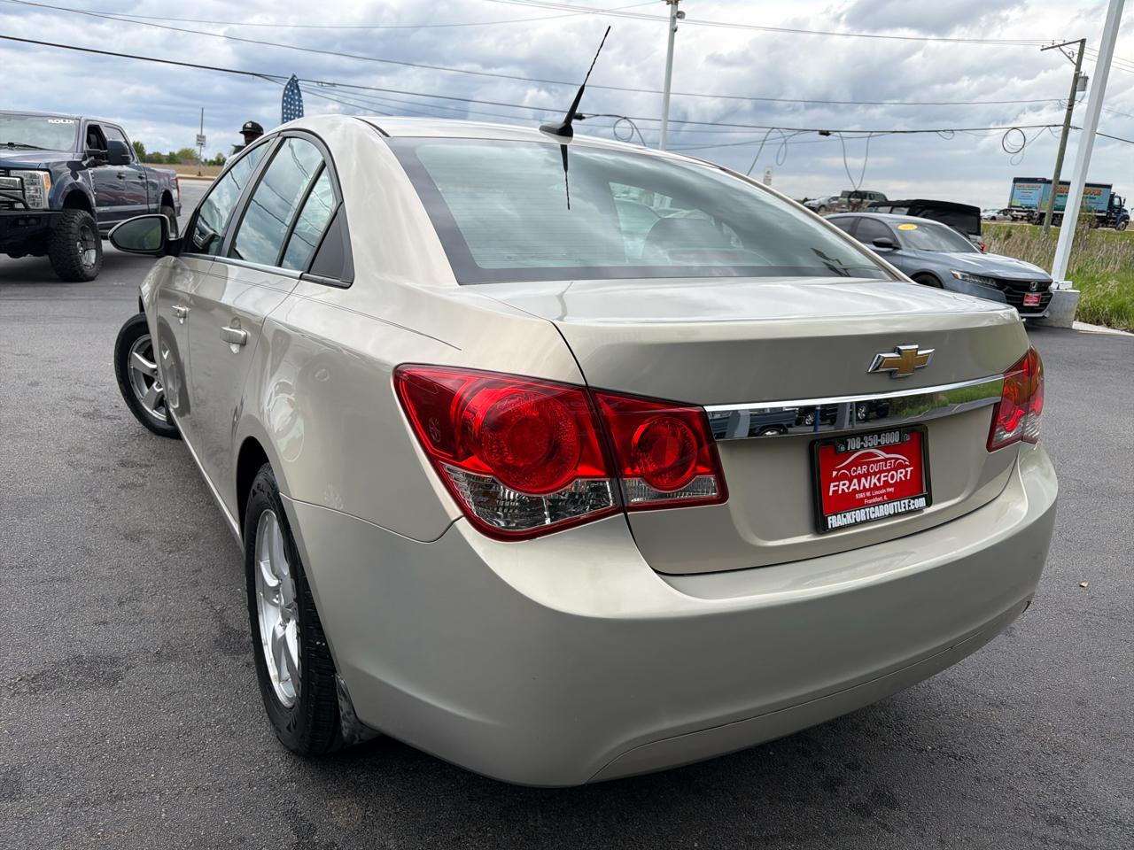 Chevrolet Cruze 4dr Sdn LT w/1LT 2012