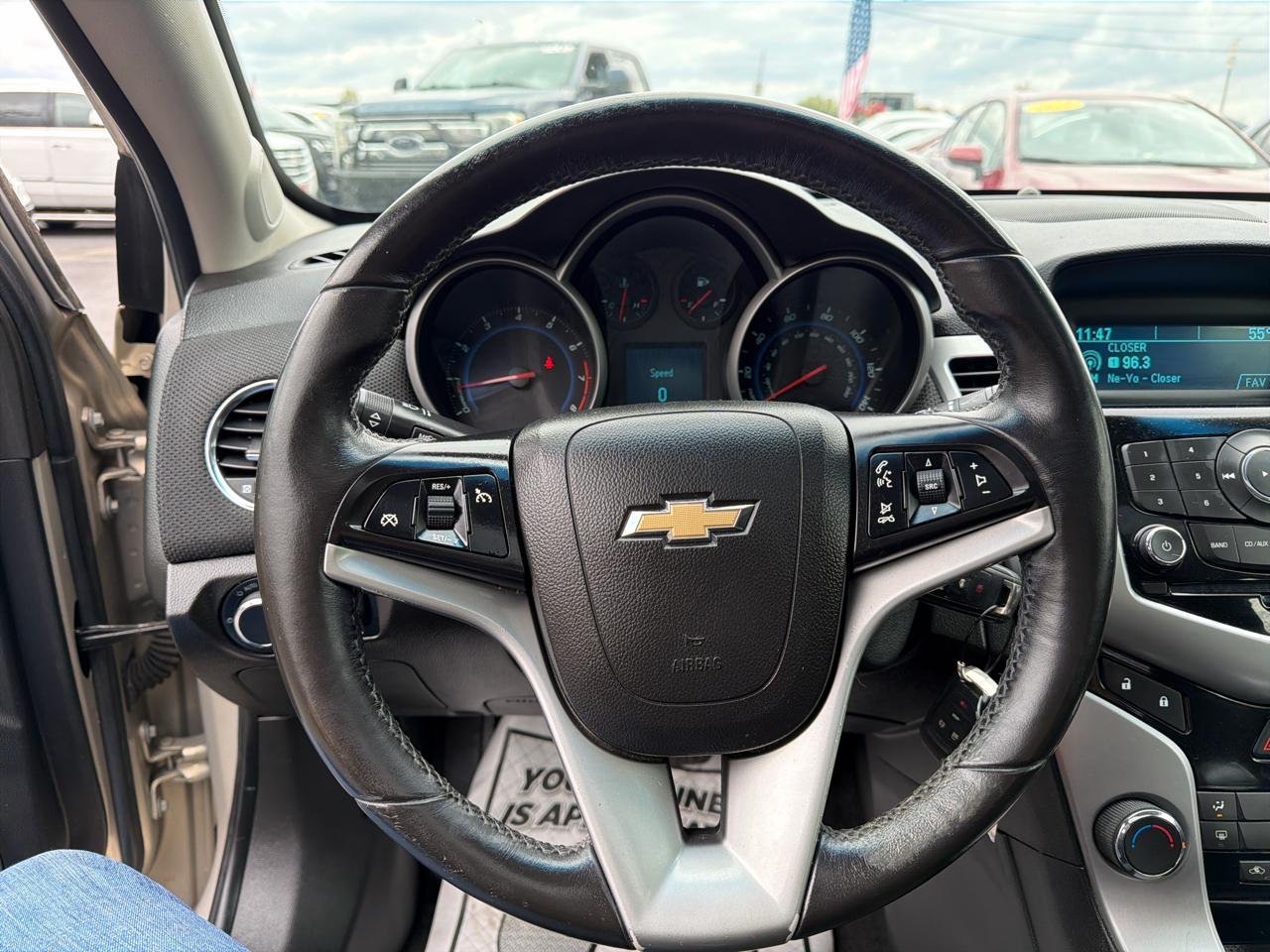 Chevrolet Cruze 4dr Sdn LT w/1LT 2012