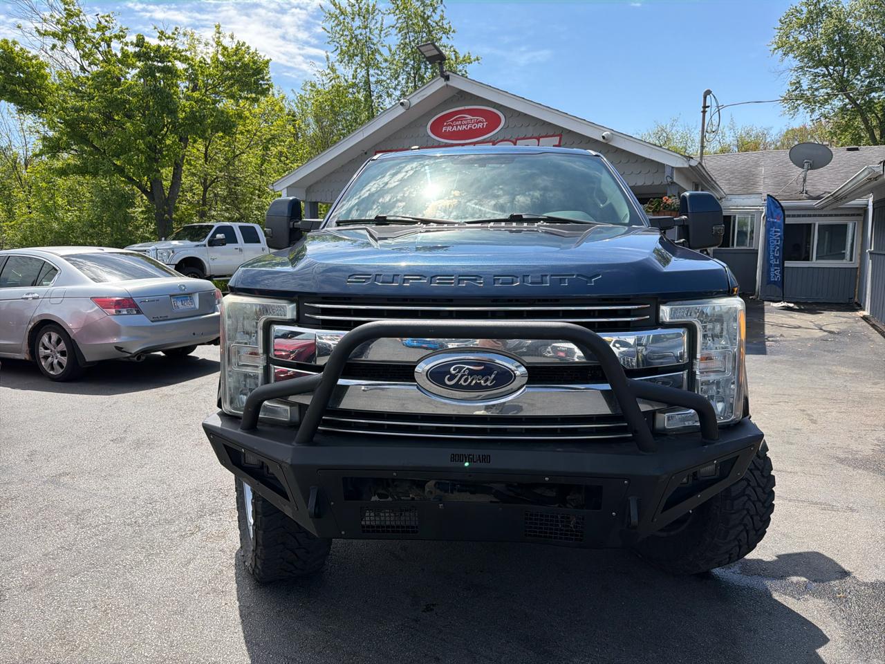 Ford Super Duty F-250 SRW Lariat 4WD Crew Cab 6.75' Box 2017