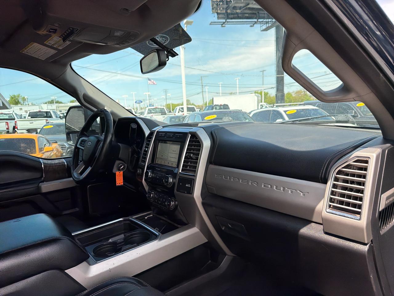 Ford Super Duty F-250 SRW Lariat 4WD Crew Cab 6.75' Box 2017