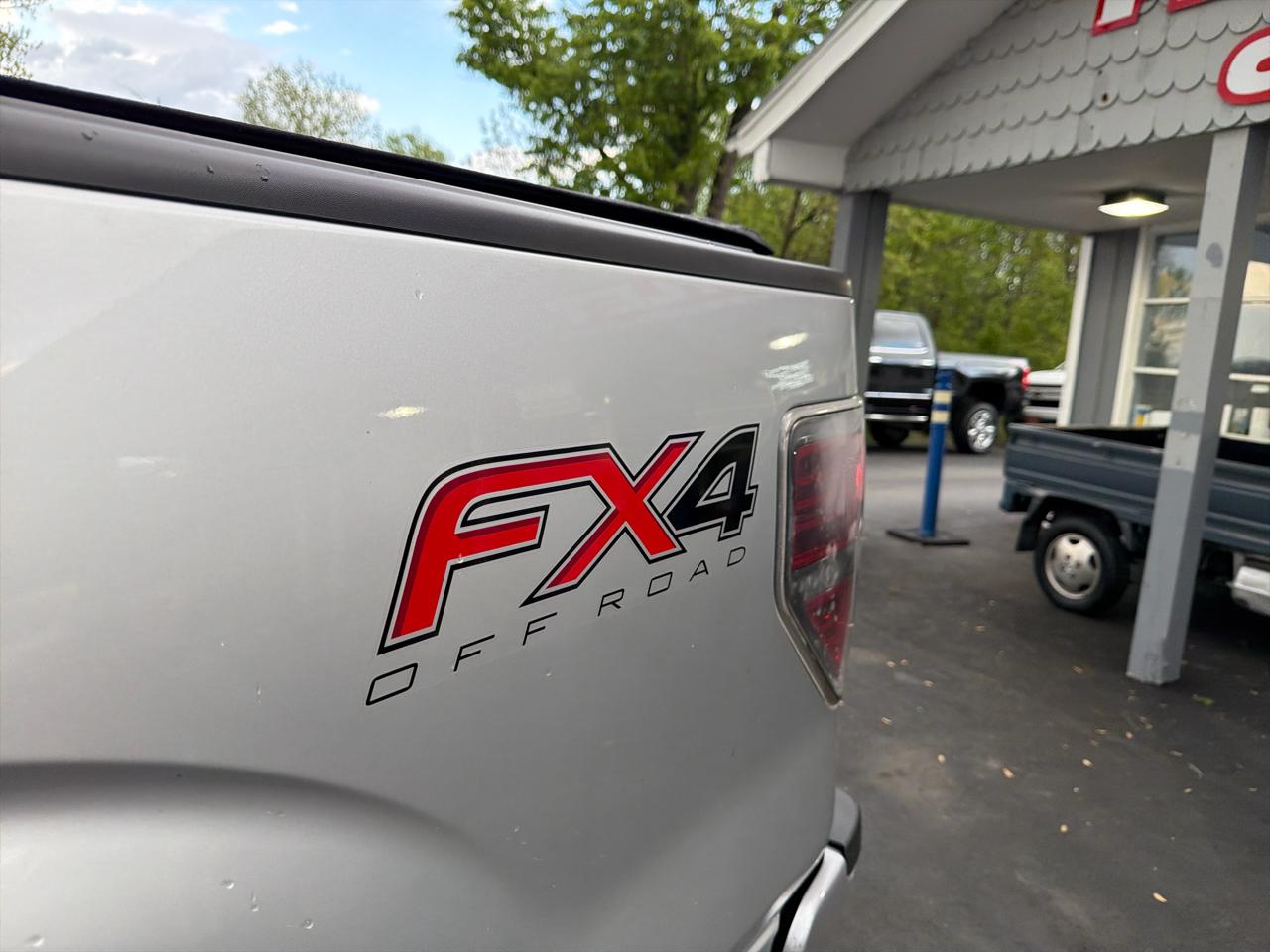 Ford F-150 4WD SuperCrew 145" FX4 2014