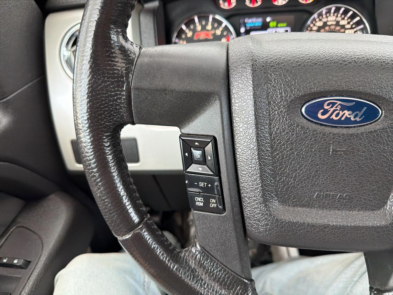Ford F-150 4WD SuperCrew 145" FX4 2014