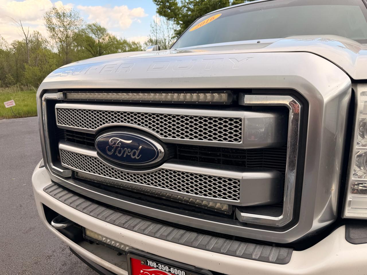 Ford Super Duty F-250 SRW 4WD Crew Cab 172" Platinum 2016