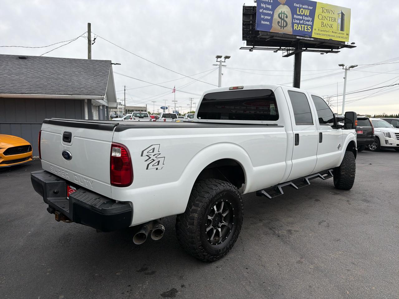 Ford Super Duty F-250 SRW 4WD Crew Cab 172" XL 2014