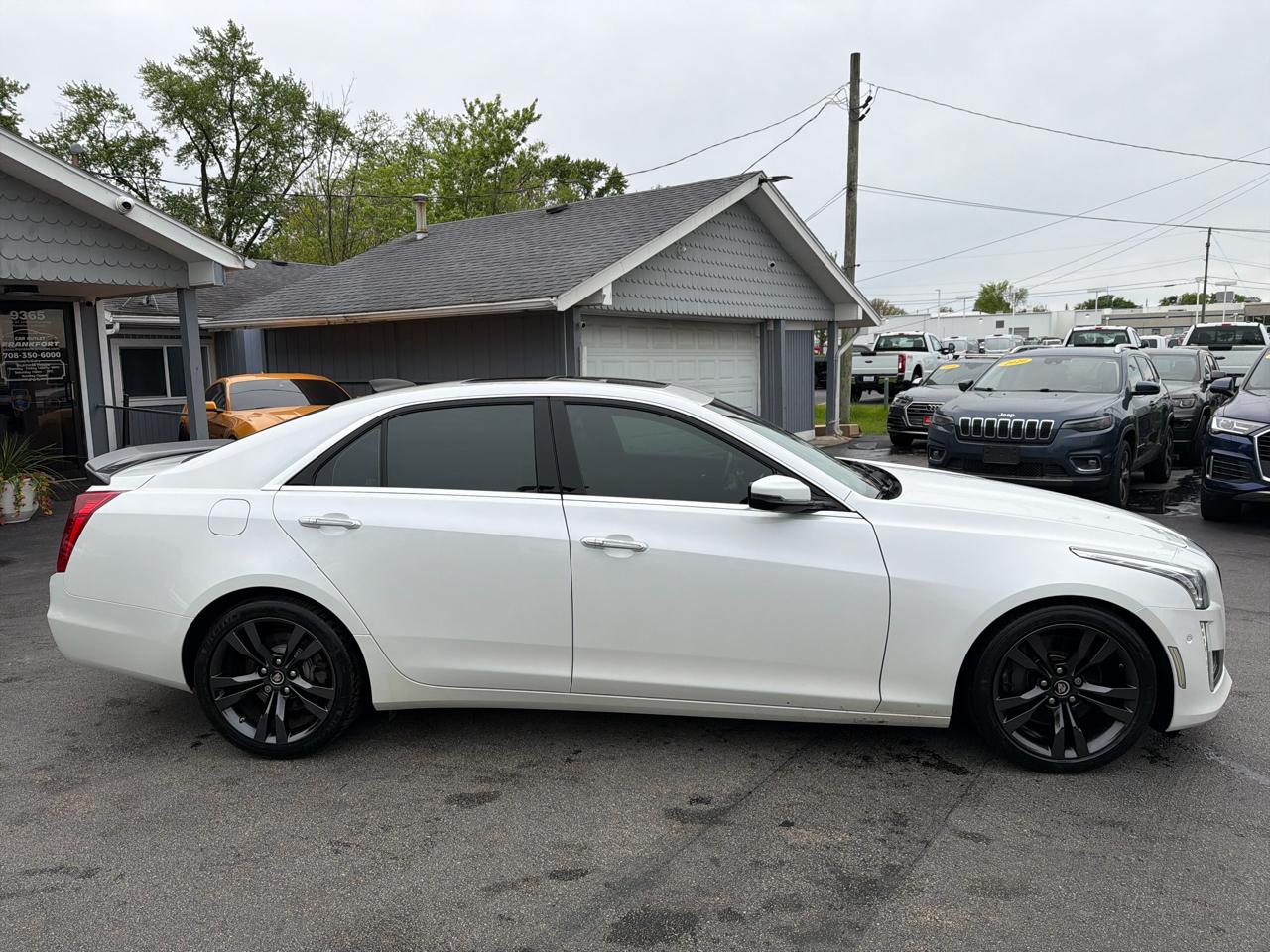 Cadillac CTS Sedan 4dr Sdn 3.6L Twin Turbo V-Sport Premium RWD 2016