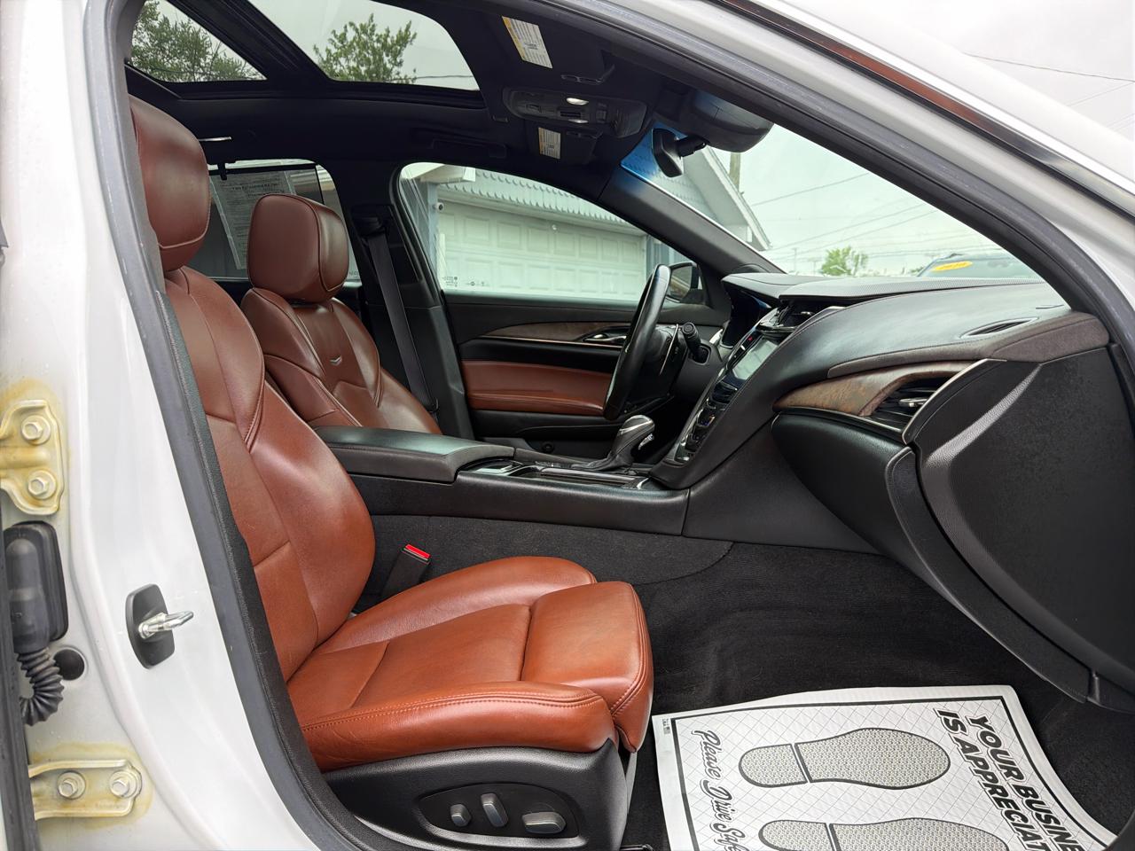 Cadillac CTS Sedan 4dr Sdn 3.6L Twin Turbo V-Sport Premium RWD 2016
