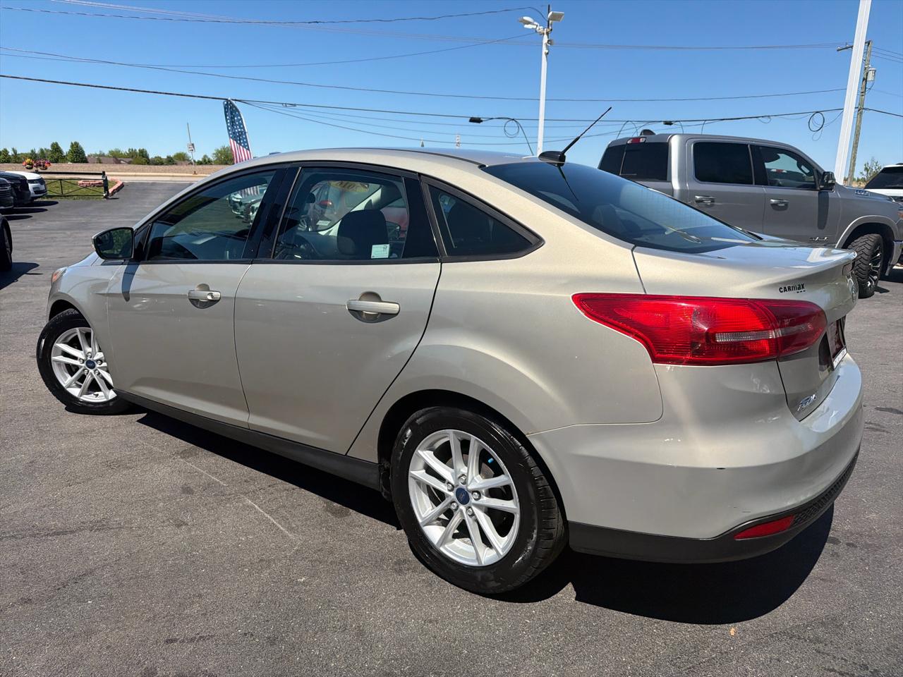 Ford Focus 4dr Sdn SE 2016