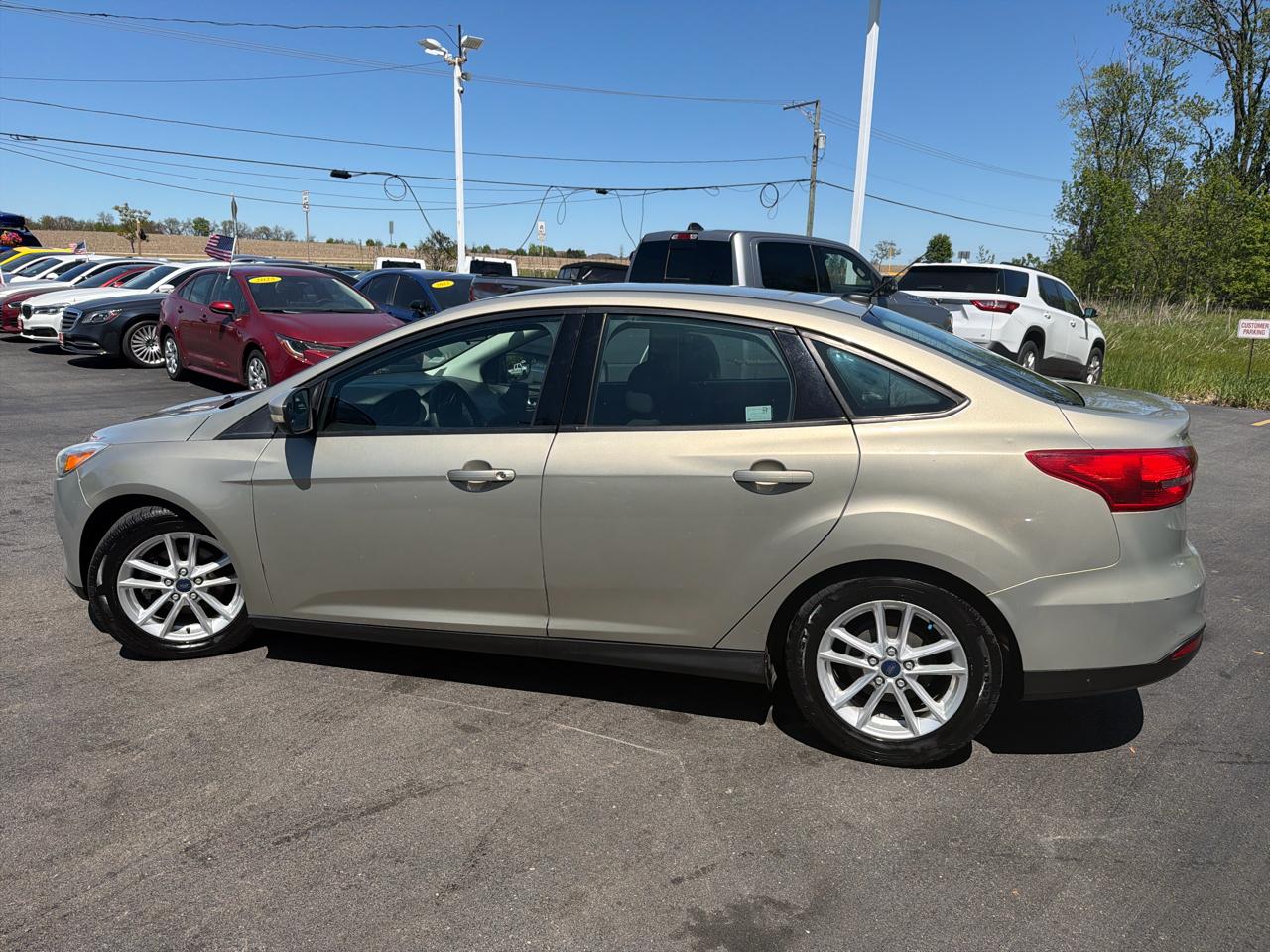 Ford Focus 4dr Sdn SE 2016